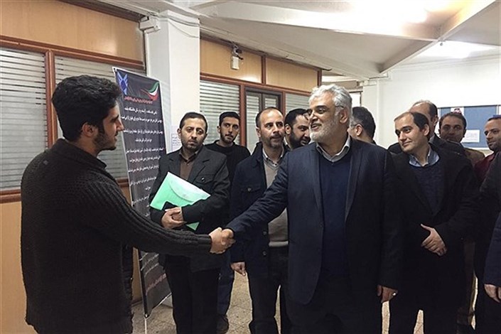 دکتر طهرانچی از دانشگاه آزاد اسلامی واحد آستانه اشرفیه بازدید کرد