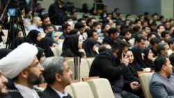 نشست صمیمانه دکتر طهرانچی با اعضای تشکل های دانشجویی دانشگاه آزاد اسلامی